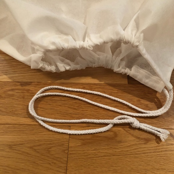 Peter Millar drawstring dust bags - Picture 13 of 14